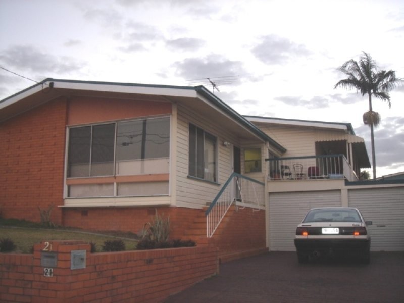21 Arnold Street, Manly QLD 4179