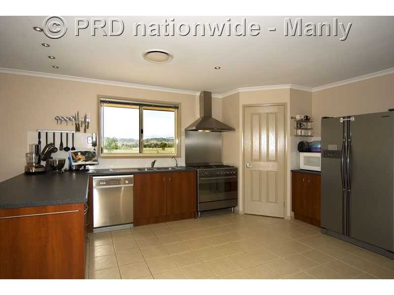 9 Nichlaus Court, Hatton Vale QLD 4341