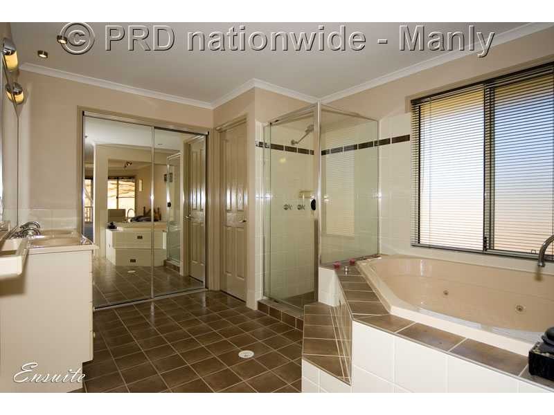 9 Nichlaus Court, Hatton Vale QLD 4341