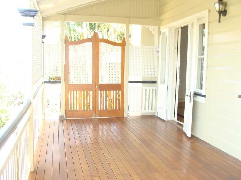 67 Carlton Terrace, Wynnum QLD 4178