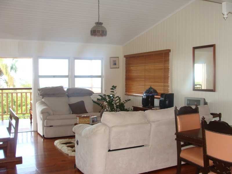 112 Carlton Terrace, Manly QLD 4179