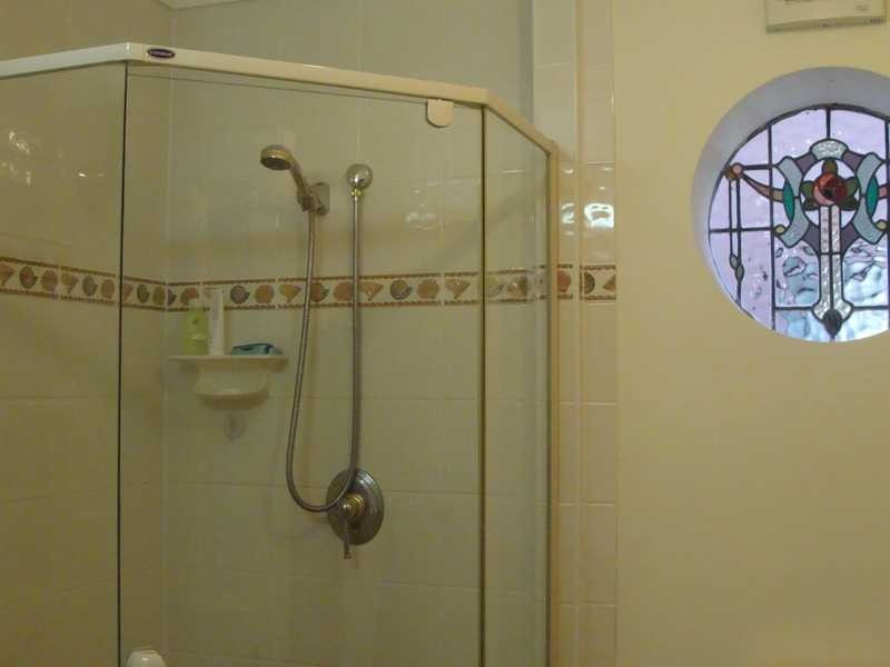 112 Carlton Terrace, Manly QLD 4179