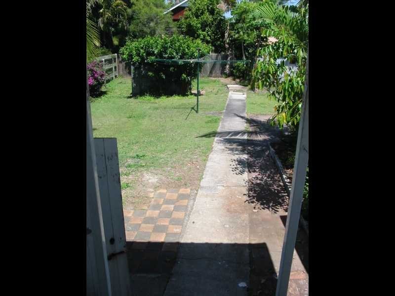 22 Coolana Street, Lota QLD 4179