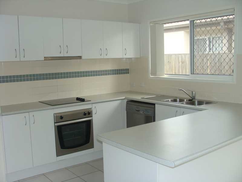 1 Lockyer Street, Wakerley QLD 4154
