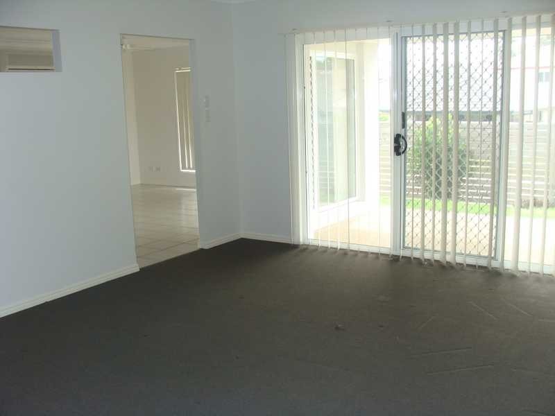 1 Lockyer Street, Wakerley QLD 4154