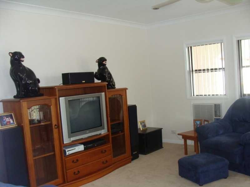 1 Sunstone Street, Manly West QLD 4179