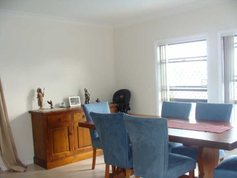 1 Sunstone Street, Manly West QLD 4179