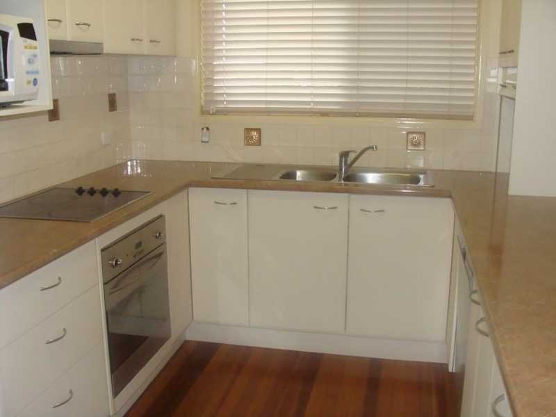 36 Cabanda Street, Wynnum West QLD 4178