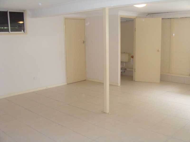 36 Cabanda Street, Wynnum West QLD 4178