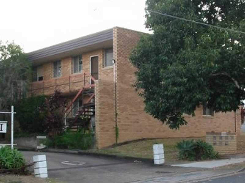 139 Melville Tce, Manly QLD 4179