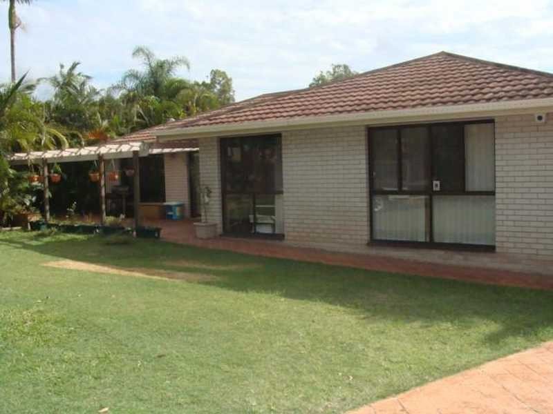 228 Mooroondu Road, Thorneside QLD 4158