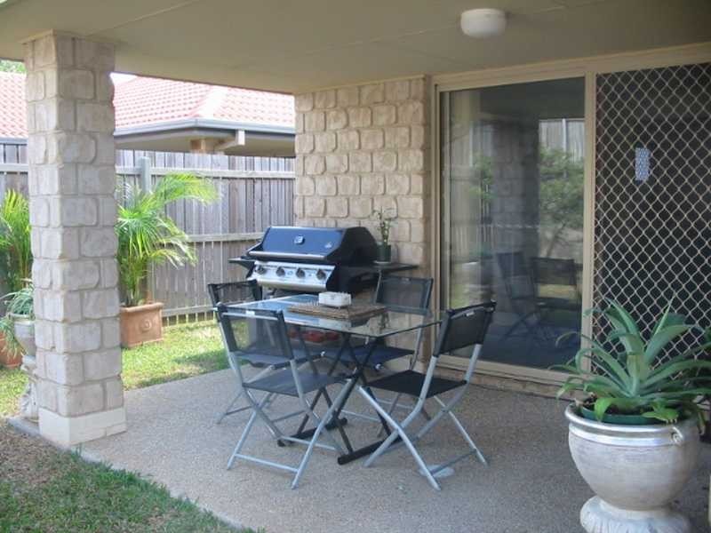 64 New Lindum Road, Wynnum West QLD 4178