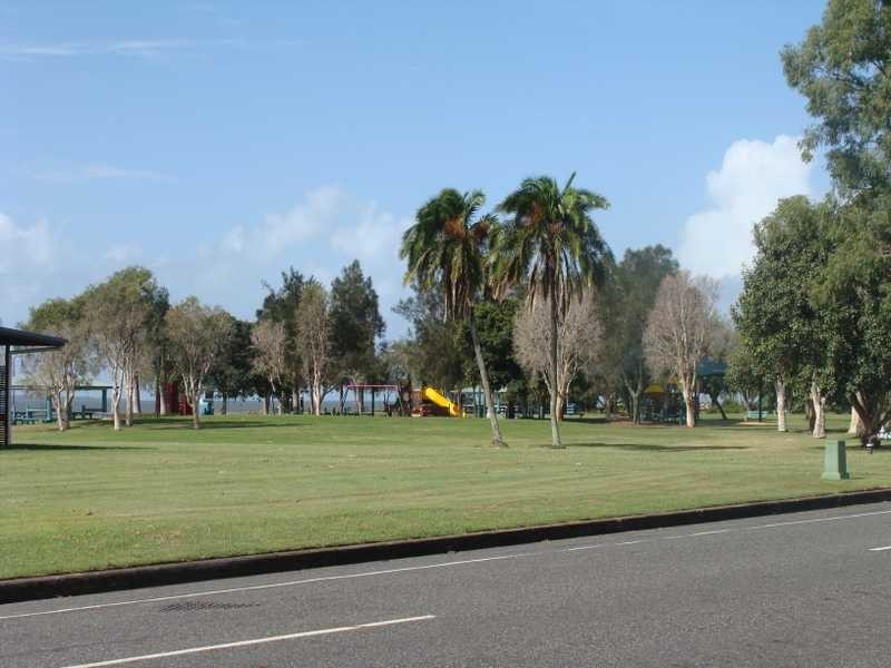 295 Esplanade, Manly QLD 4179