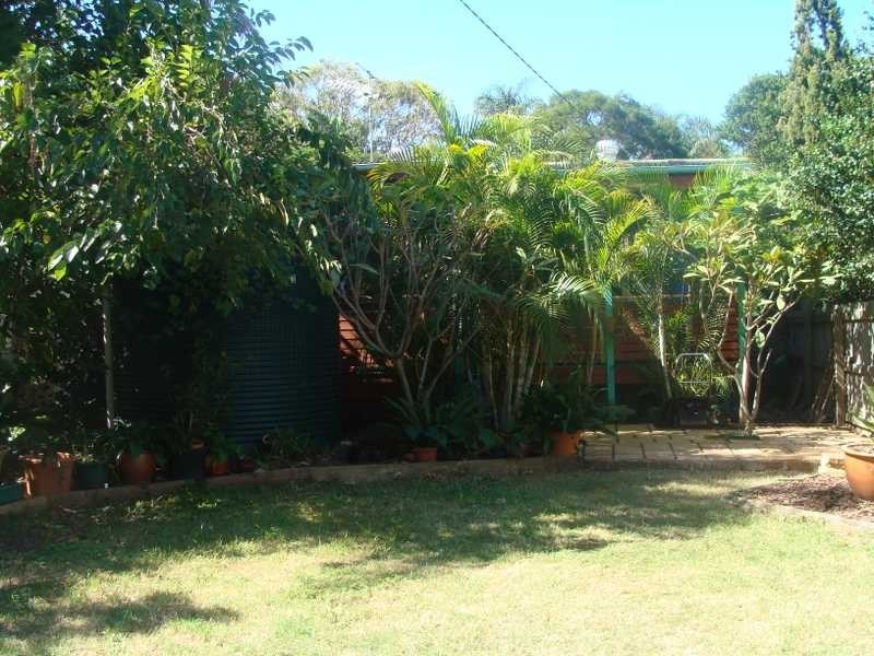 40 Bellevue Parade, Lota QLD 4179