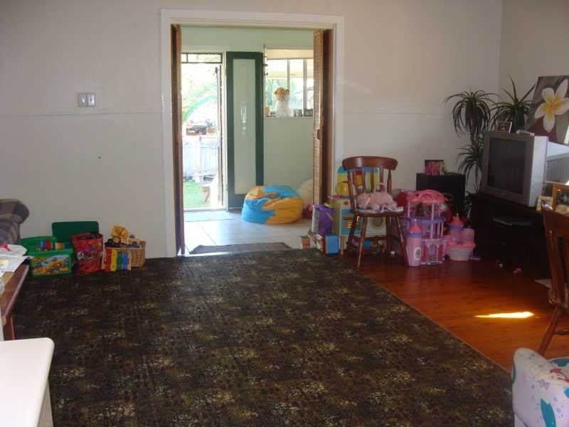 34 Bellevue Parade, Lota QLD 4179