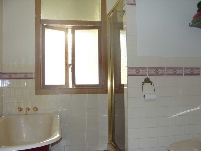 17 Tingal Road, Wynnum QLD 4178