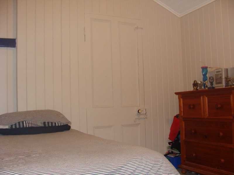 17 Tingal Road, Wynnum QLD 4178