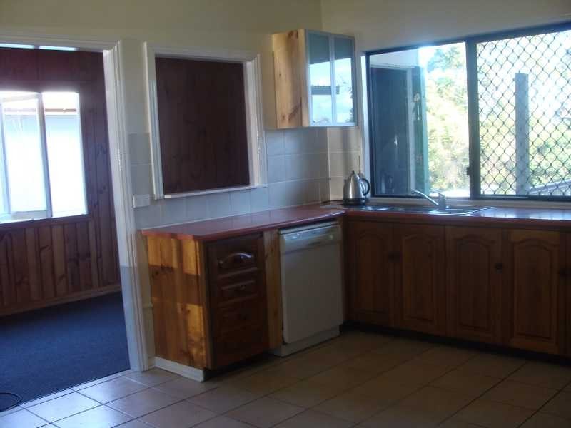 18 Arakurta Street, Lota QLD 4179