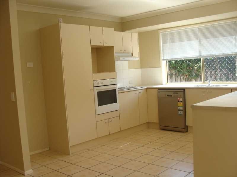 23 Solandra Street, Wynnum West QLD 4178