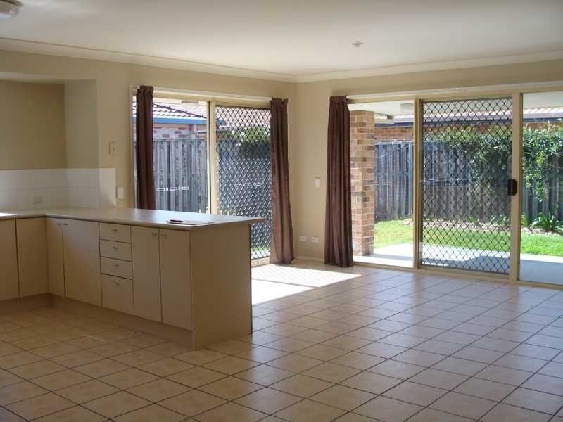 23 Solandra Street, Wynnum West QLD 4178