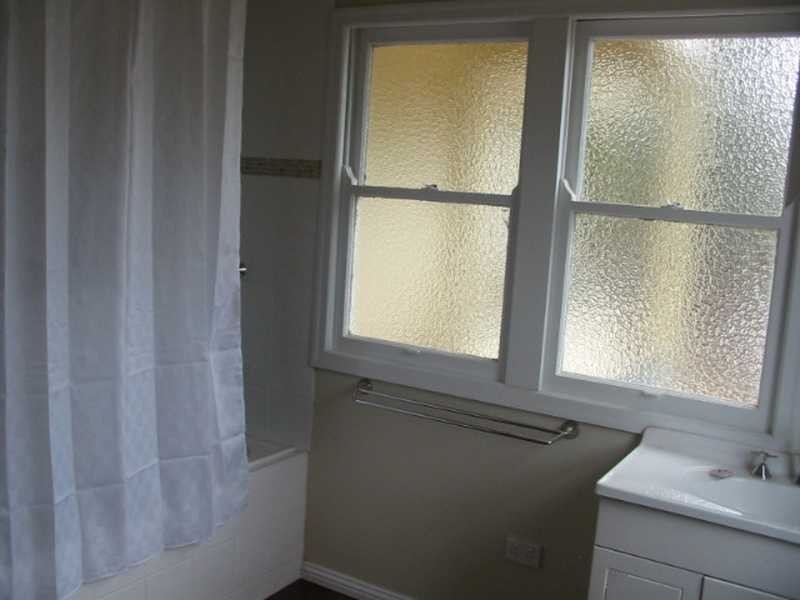 15 Cobar Street, Lota QLD 4179