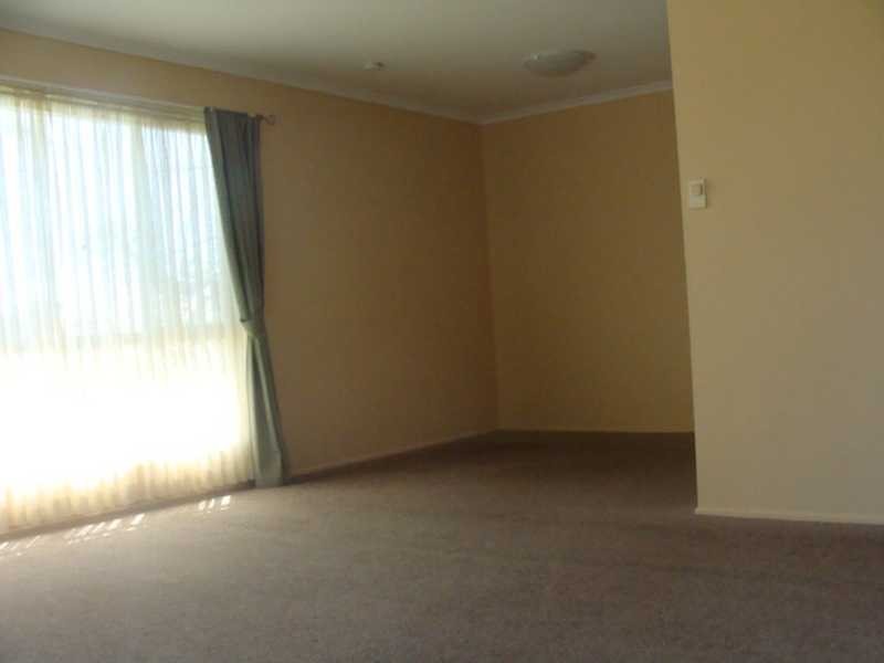 8 Akonna Street, Wynnum QLD 4178