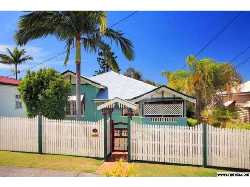 14 Dowar Street, Coorparoo QLD 4151