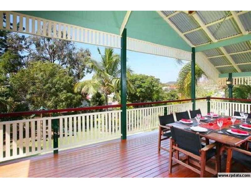 14 Dowar Street, Coorparoo QLD 4151