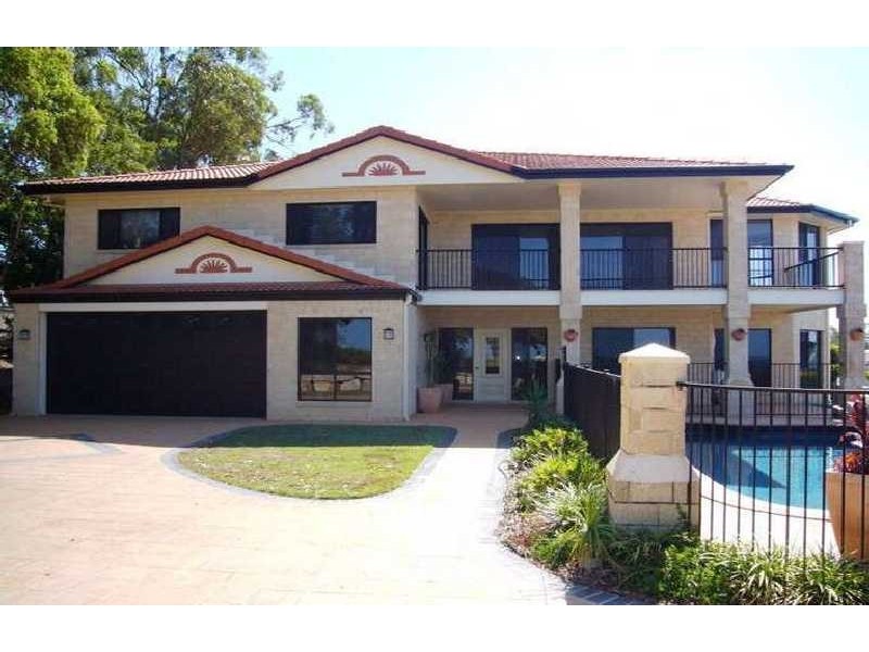 31 Saunders Place, Wynnum QLD 4178