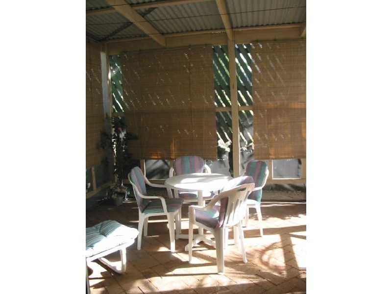 3/145 Melville Terrace, Manly QLD 4179