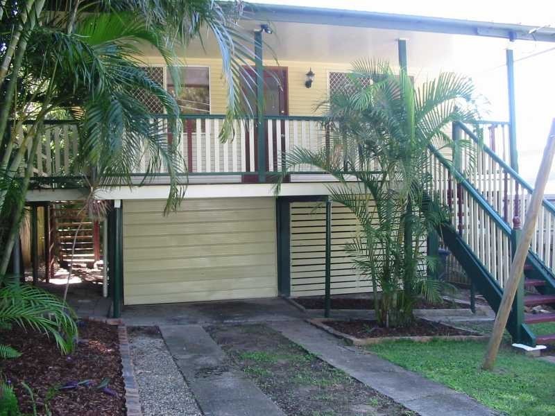 33 Keyes Street, Lota QLD 4179