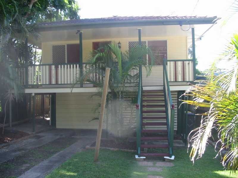 33 Keyes Street, Lota QLD 4179