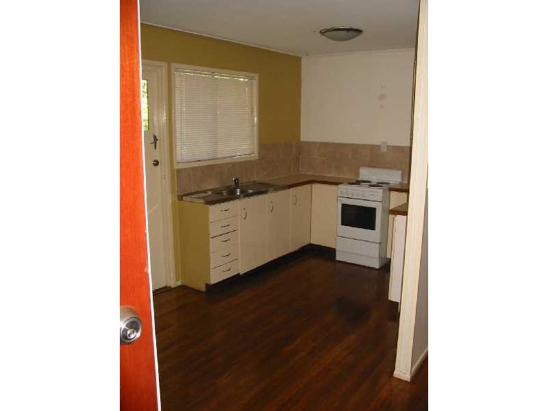 33 Keyes Street, Lota QLD 4179