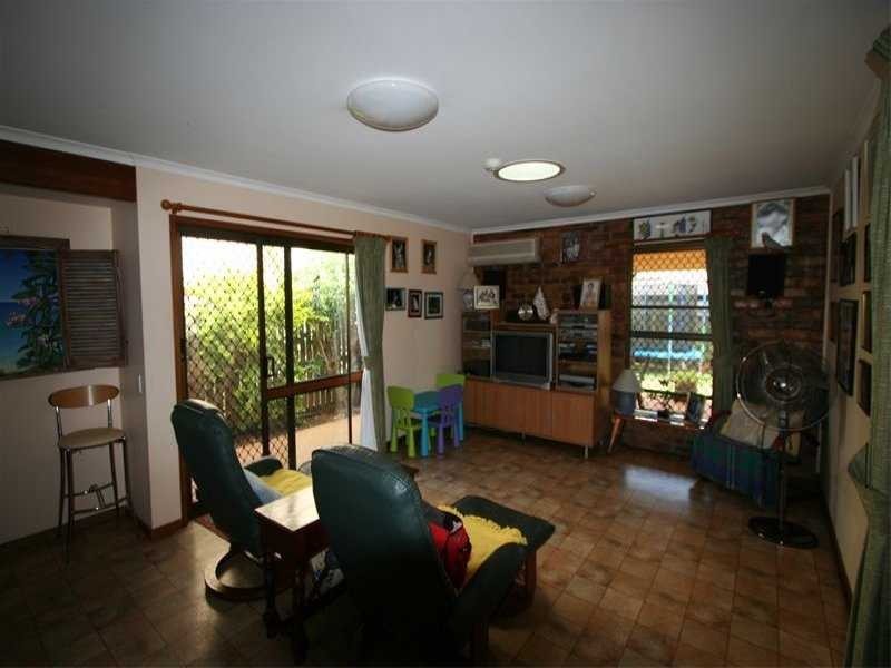 4 Caringbah Street, Wakerley QLD 4154