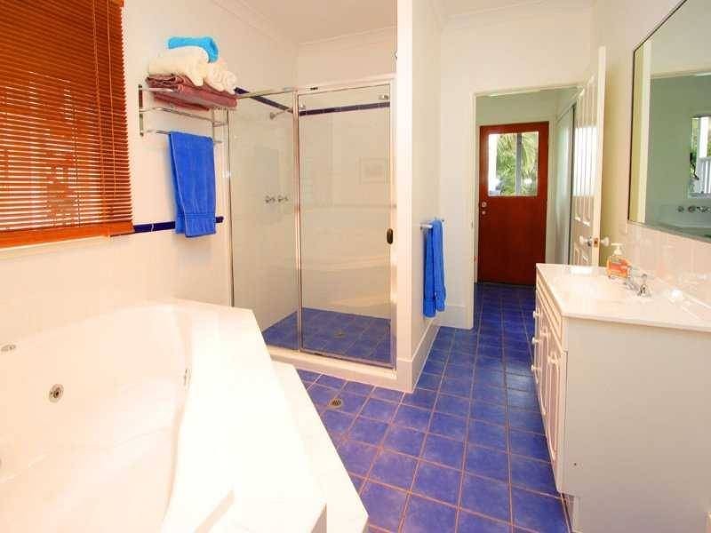 31 Bowering Street, Lota QLD 4179
