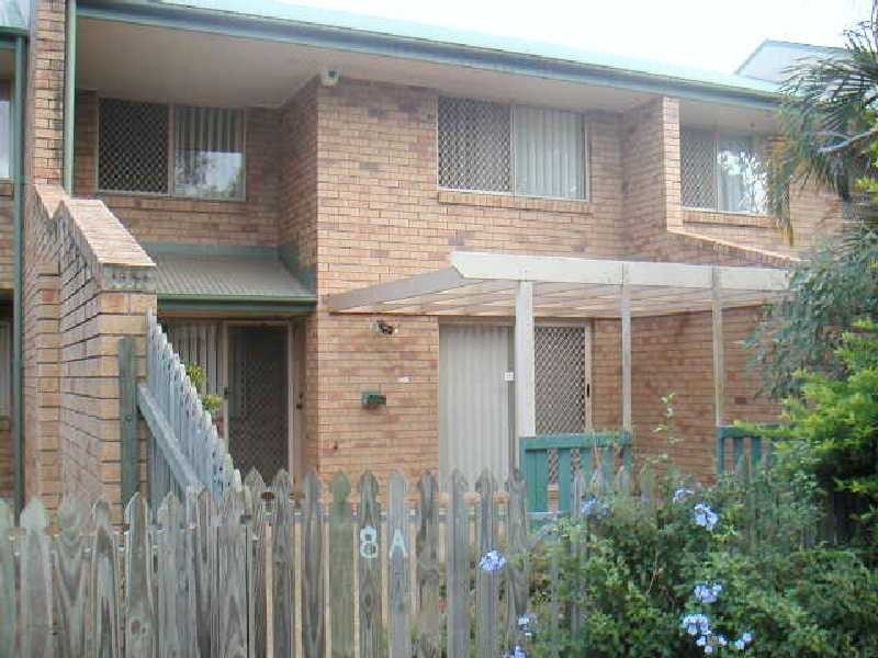 8A Wells Place, Hemmant QLD 4174