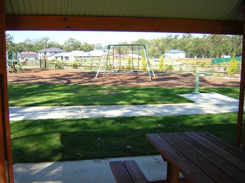 5 Indigo Street, Redland Bay QLD 4165