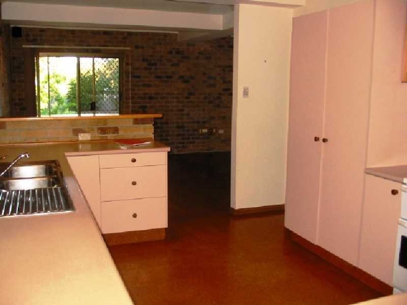 14 Ferndale Street, Lota QLD 4179