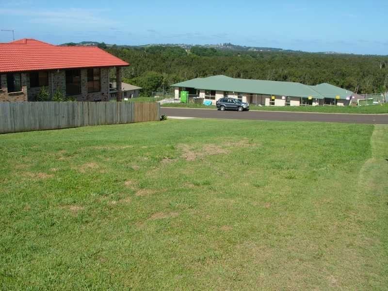 35 Lindsay Avenue, Cumbalum NSW 2478