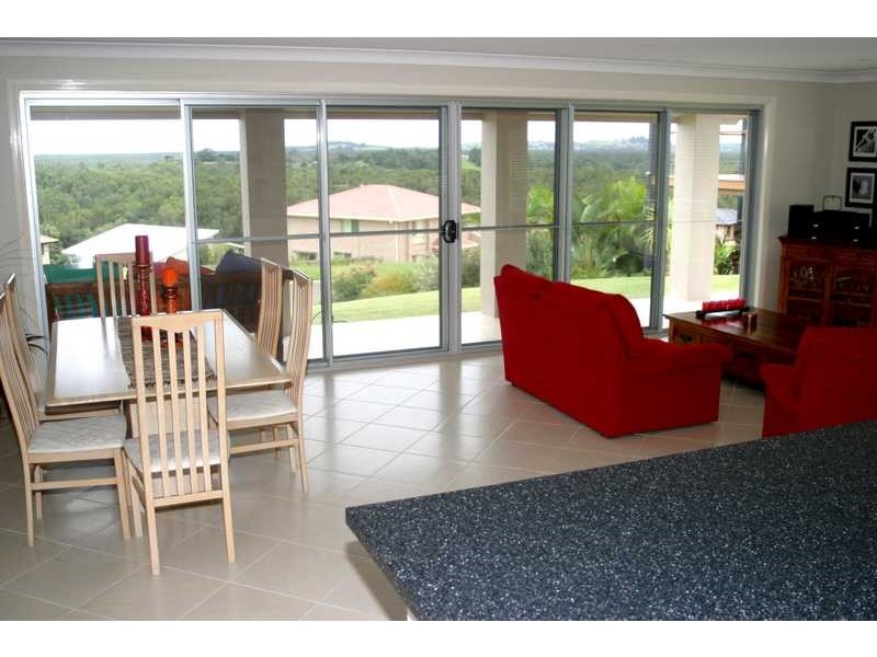 21 Lindsay Avenue, Cumbalum NSW 2478