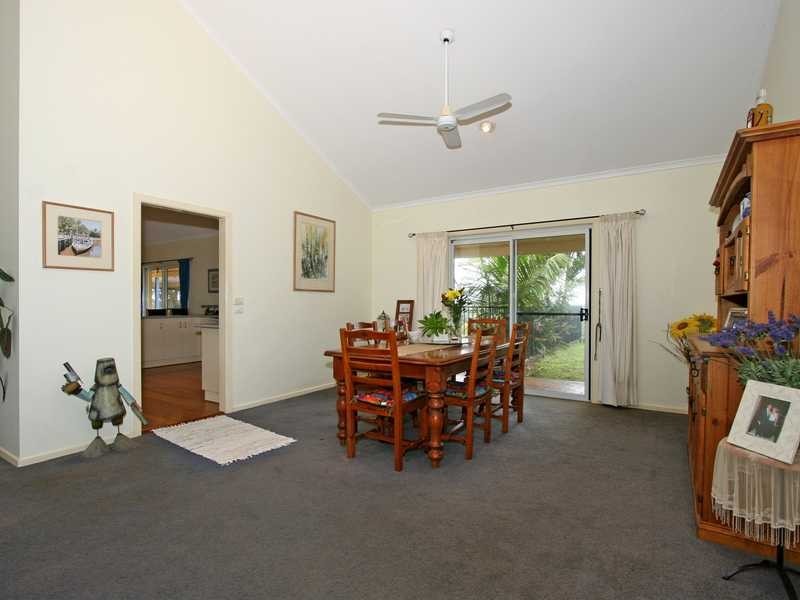 8 Killen Falls Drive, Tintenbar NSW 2478