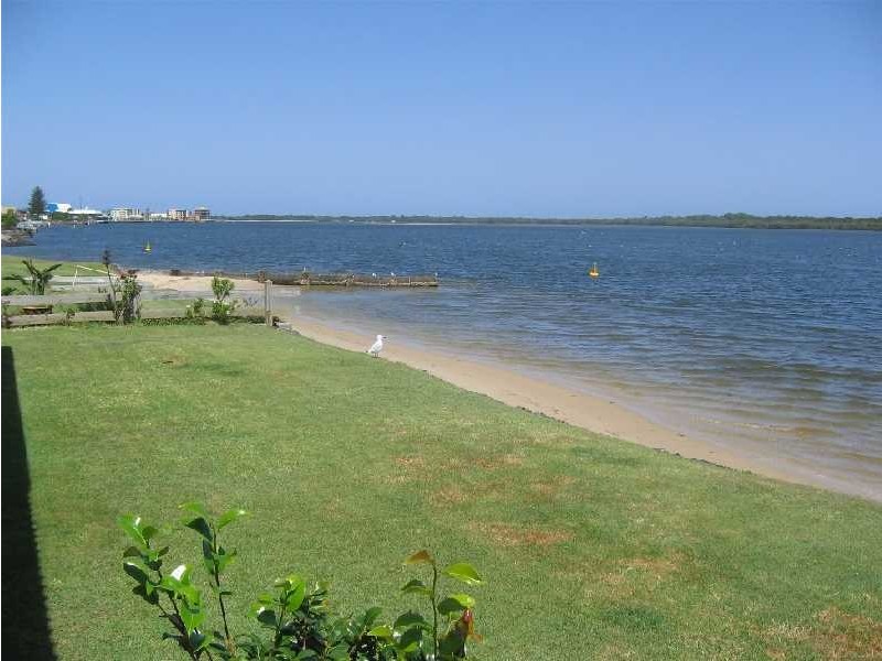 6 Latta Avenue, Ballina NSW 2478