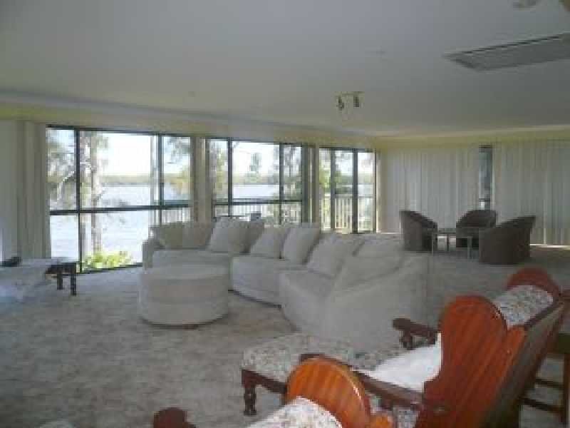 18 Riverside Drive, Ballina NSW 2478