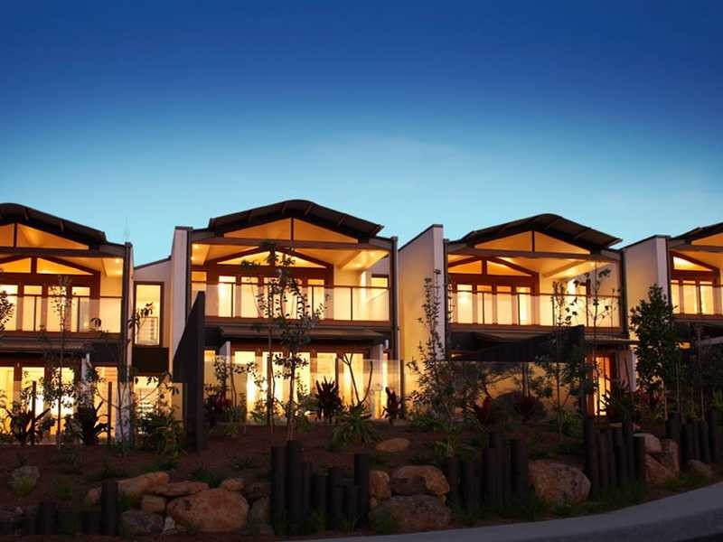 Unit 1-16/1 Langi Place, Ocean Shores NSW 2483