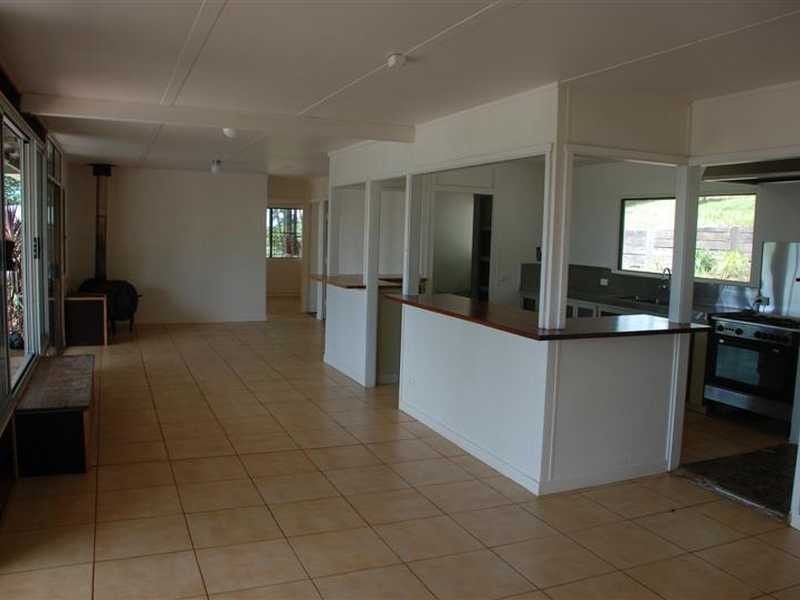 16 Mill Road, Goonengerry NSW 2482