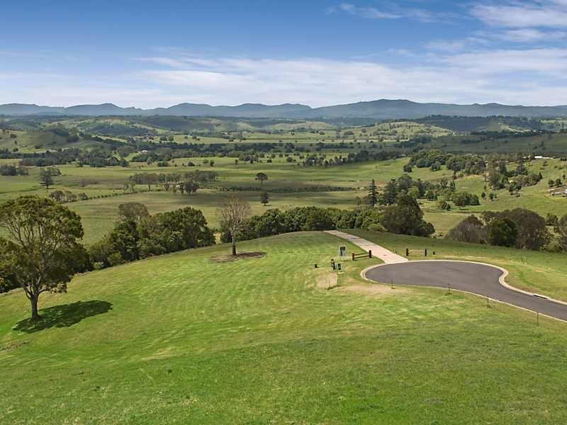 Lincoln Avenue Baldock Drive, Mcleans Ridges NSW 2480