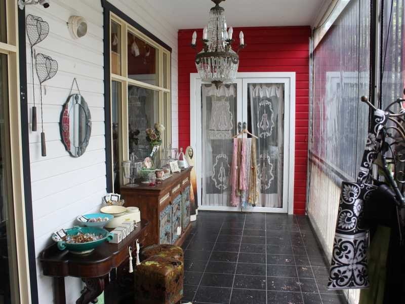 Shop 2 42 Byron Street, Bangalow NSW 2479