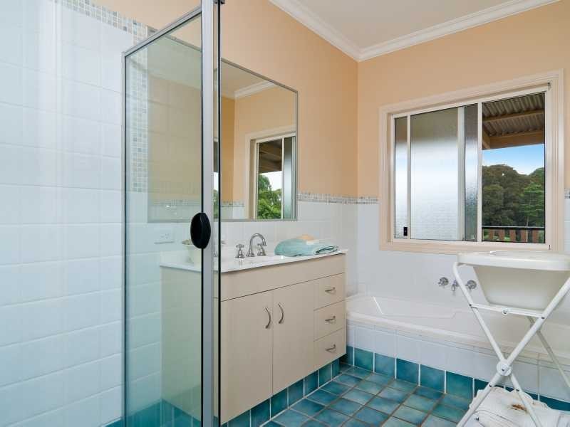 11 Avalon Ave, Clunes NSW 2480