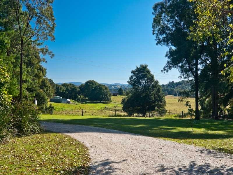 749 Houghlahans Creek Road, Fernleigh NSW 2479