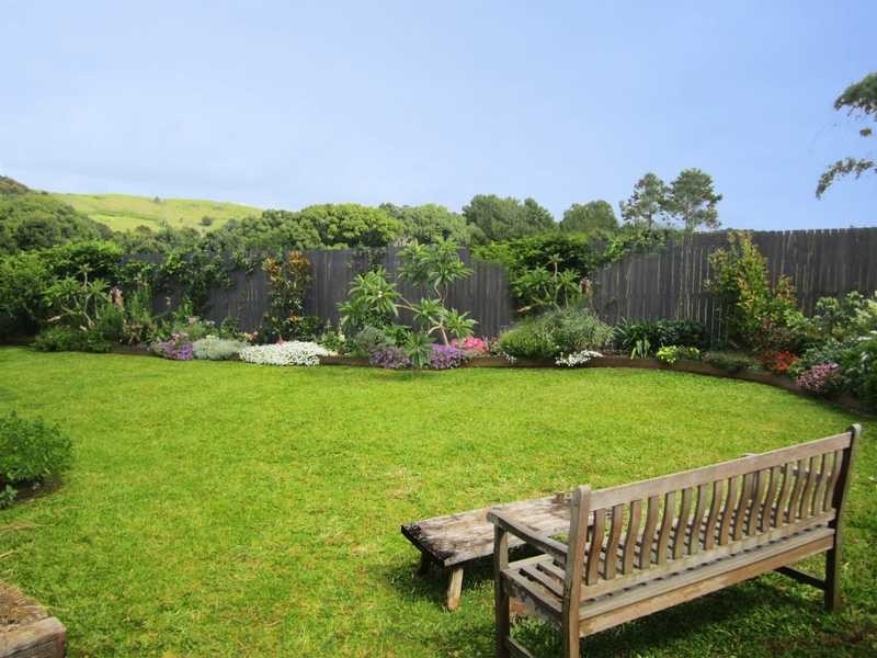 25 Palm Lily Crescent, Bangalow NSW 2479
